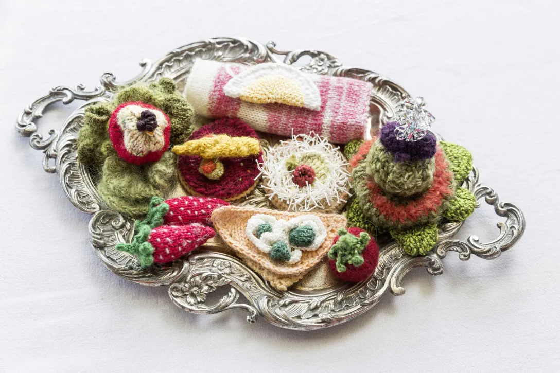 Gestricktes Produkt, Kunstobjekt, The knitted Butchery, Madame Tricot